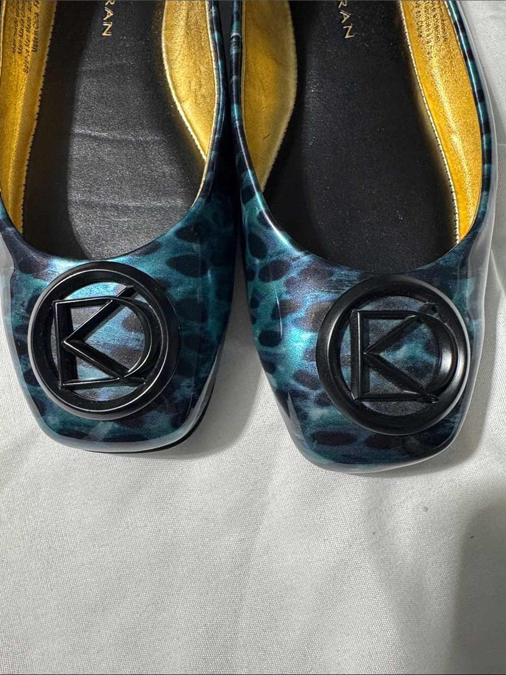 Donna Karan New York Leopard Print Flats – Blue/Teal – Size 5M Classic Workwear